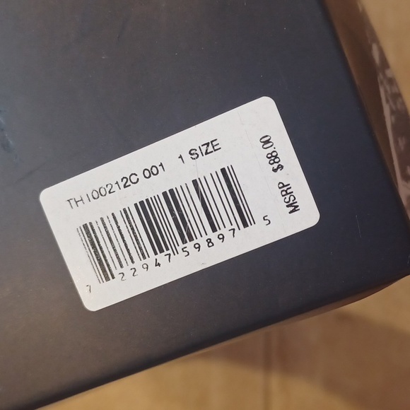 NIB Unisex Tommy Hilfiger Scarf & Hat Set - Picture 4 of 5